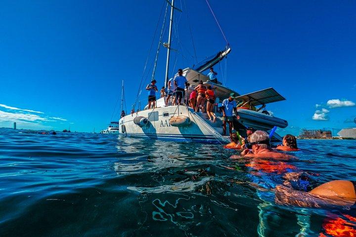 Catamaran naar Isla Mujeres met Open Bar