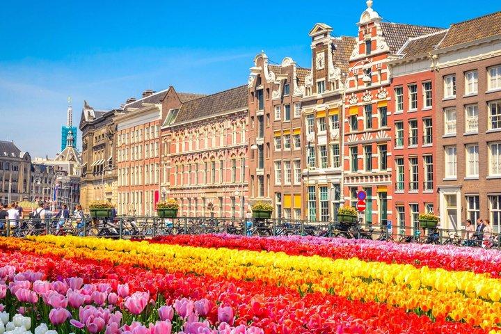 Amsterdam Scavenger Hunt & Highlights Self-Guided Walking Tour