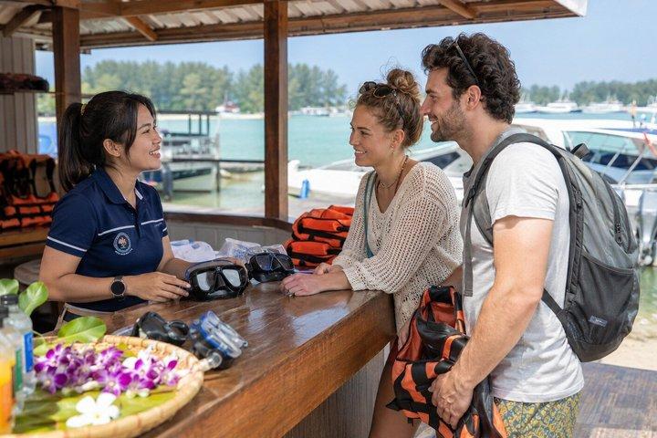Phi Phi, Maya Bay og Khai Speedboat Tour med parkeringsafgifter inkluderet