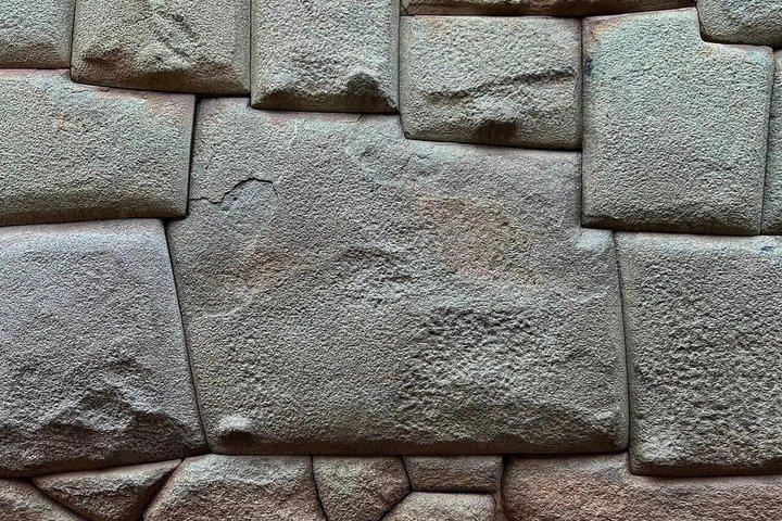Cusco Self Guided Walking Tour Landmarks, Audio and Quiz