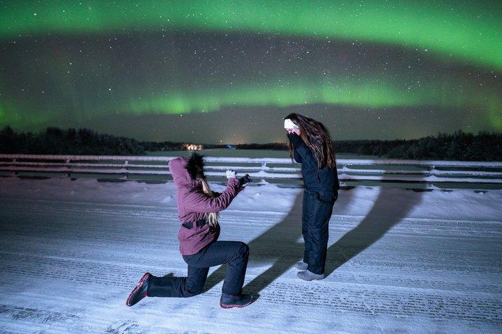 Rovaniemi chasse aux aurores boréales avec un photographe professionnel