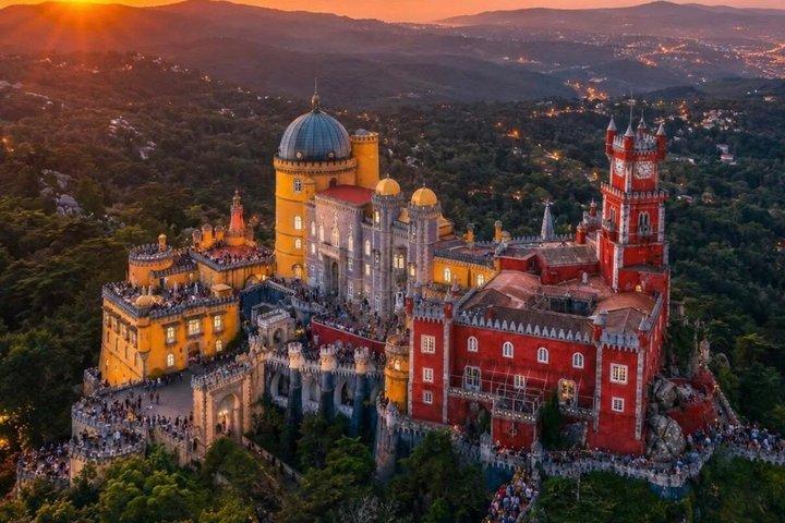 De Lisboa, Sintra, Pena Palace, Cabo Roca & Cascais Tour