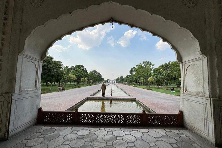 Private Wagah Border Flag Ceremony og Shalimar Gardens Tour