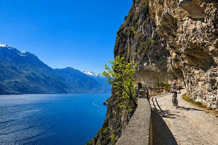 Riva del Garda E-Bike Tour between Varon Arco and Sarca