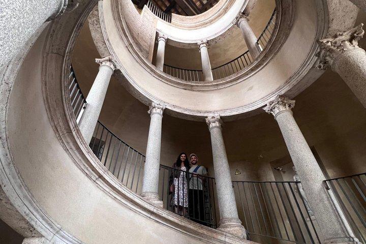 Museos Vaticanos, Capilla Sixtina y Escalera Bramante Tour Privado