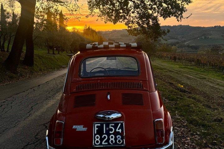 Tour self-drive della Fiat 500 d'epoca da Firenze: Sunset Drive e aperitivo