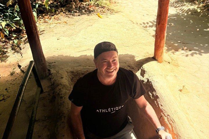 Autênticos túneis de Cu Chi e experiência de dia inteiro no Delta do Mekong