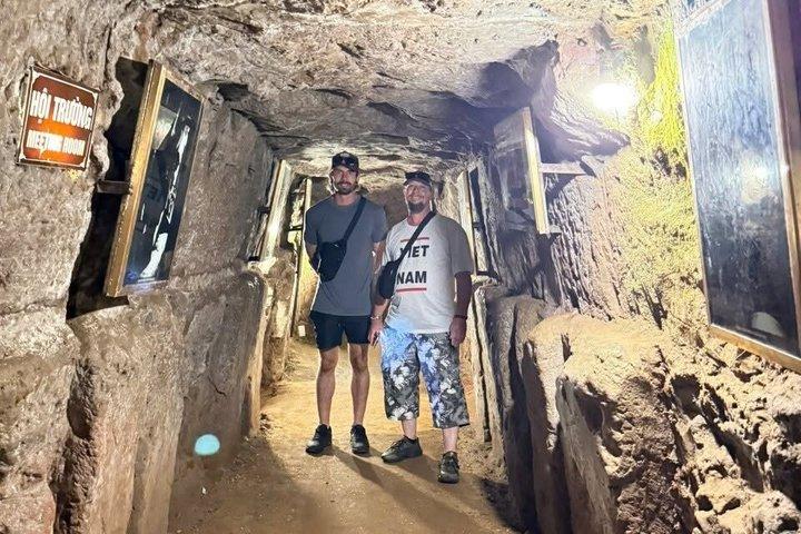 DMZ Privétour met gids vanuit Da Nang - Hoi An of Hue City