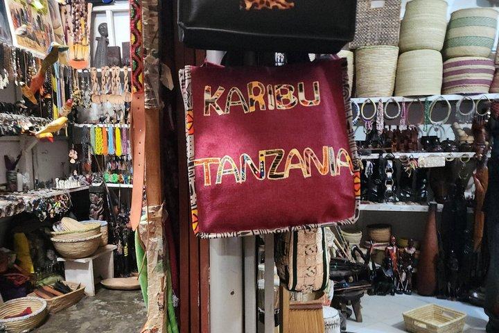 Arusha City Walking Tour: Mercados, Cultura e Pickup do Hotel
