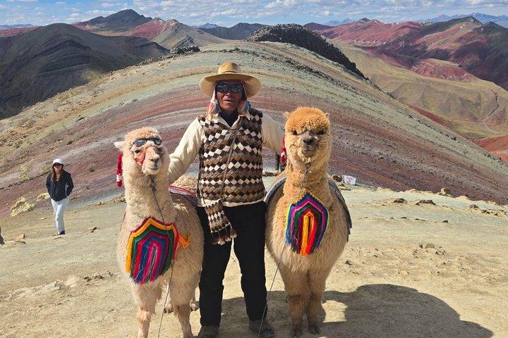Palcoyo Rainbow Mountain Tour with Lunch No Crowds