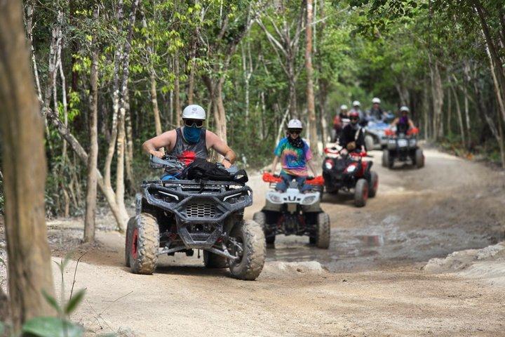 Le grotte di giada e il villaggio Maya Cozumel ATV TOUR