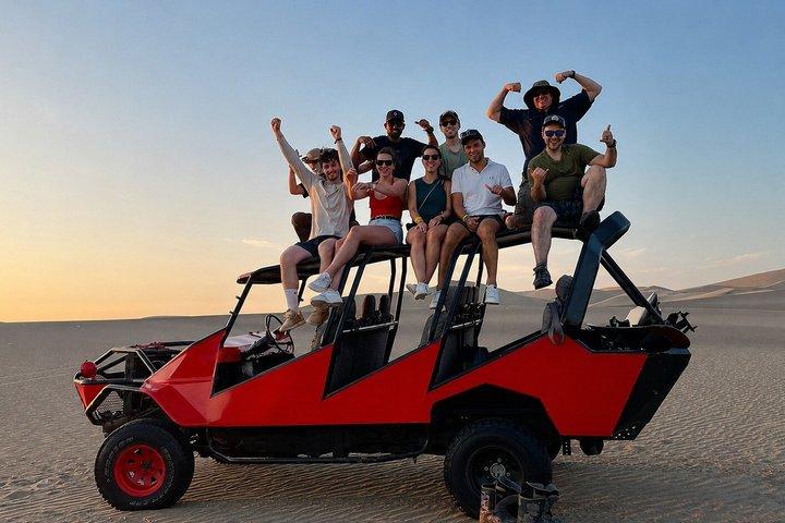 Dagstur fra Lima: Paracas, Huacachina, Pisco Vineyard og solnedgang