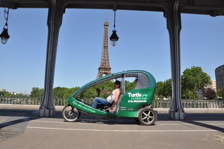 Paris on your Terms: Private Pedicab with Driver Half or Full Day