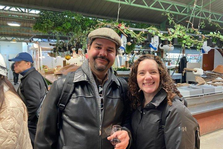 Paris Food Tour em ambos os bancos