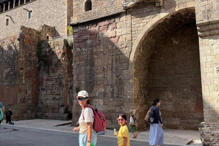Gothic Quarter Tour for Kids: The Guardians of Barcelona