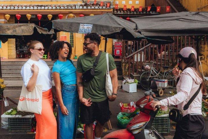 Hoi An bij zonsondergang : Authentieke lokale streetfoodtour