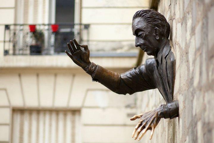 Parijs Montmartre speurtocht & zelfgeleide stadswandeling