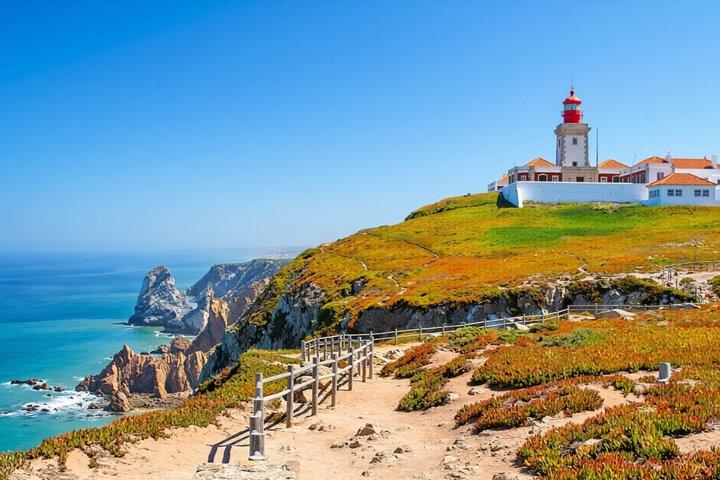 Från Lissabon: Pena Palace, Monserrate, Cabo da Roca & Cascais