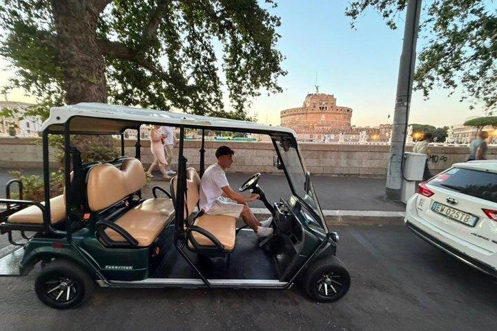 Tour by Cart Rome: Private VIP Golf Cart Tour in Rome