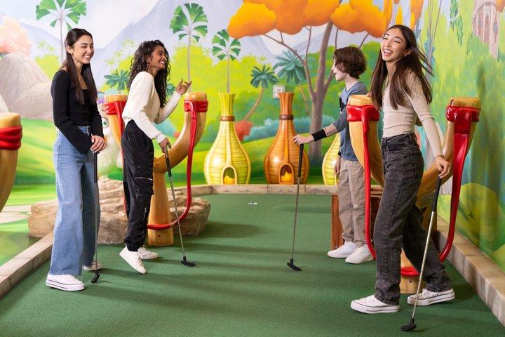 Bilhete de minigolfe interno American Dream Angry Birds