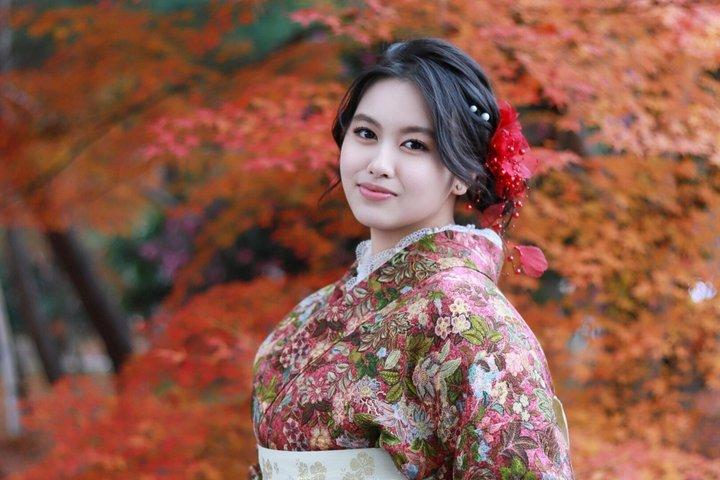 Fushimi Inari Kimono Verhuur Ervaring in Kyoto