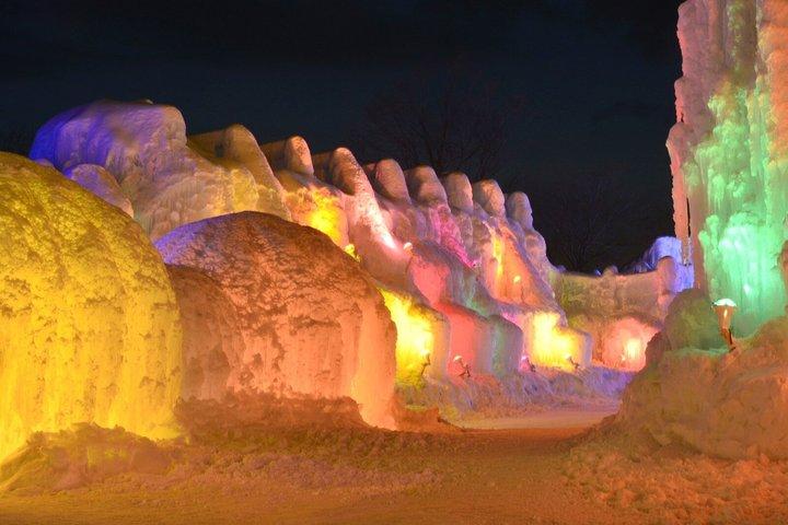 Lake Shikotsu Ice Festival Tour med iskonst och belysning