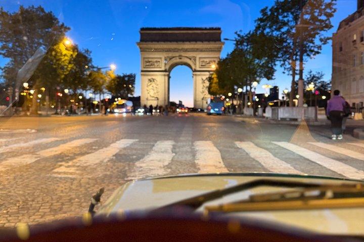 Paris Tuk Tuk/Golf indkøbskurv Night Tour Eiffel Lights Private Tour