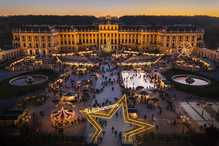 Natal no Palácio de Schönbrunn Viena: Concerto Clássico e Mercado de Natal