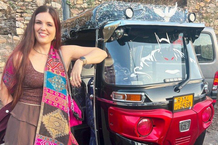 Jaipur Heritage Walk with Rickshaw Ride