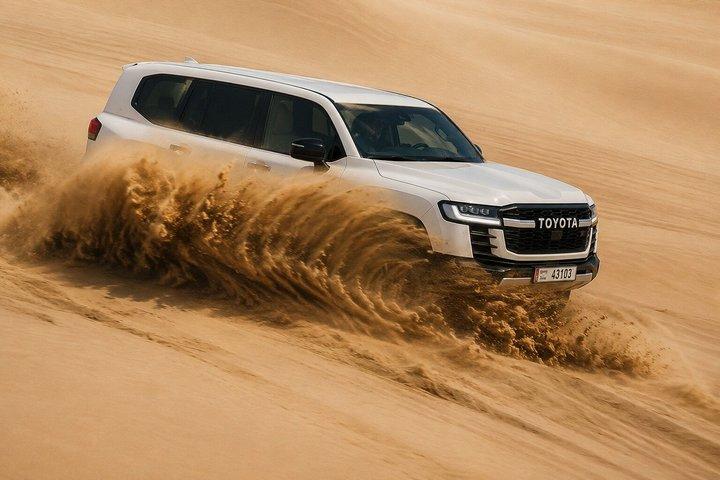 Private Doha Desert Safari: Dune Bashing & Inland Sea