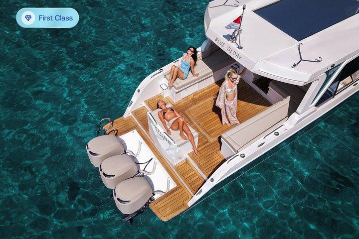 Nusa Penida Premium Day von Bali : Manta Rays, Yacht & Landtour