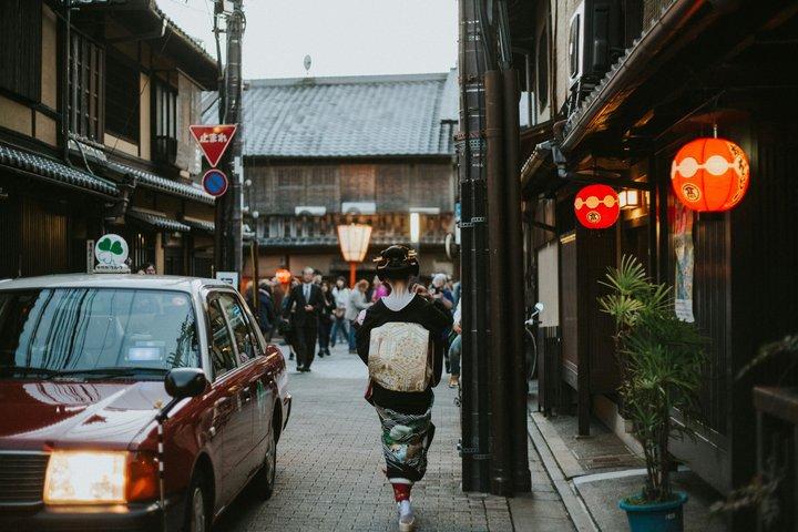 Samurai Secrets and Gion Dark History Kyoto Night Tour