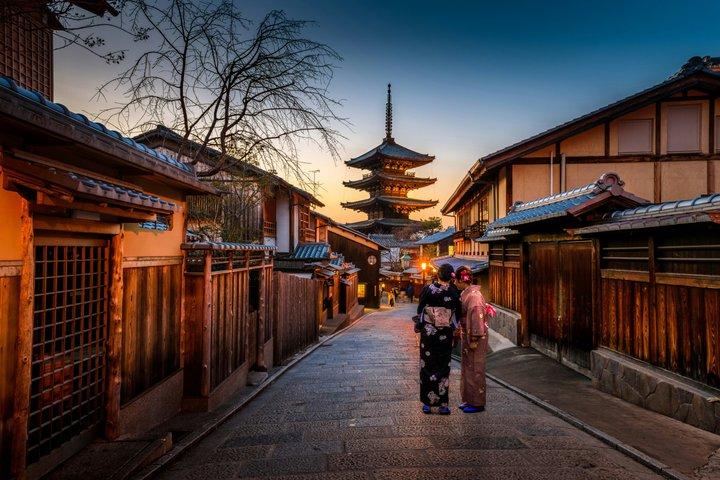 Samurai Secrets and Gion Dark History Kyoto Night Tour