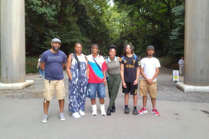 Tokyo Walking Tour: Meiji Shrine, Harajuku&Shibuya Crossing