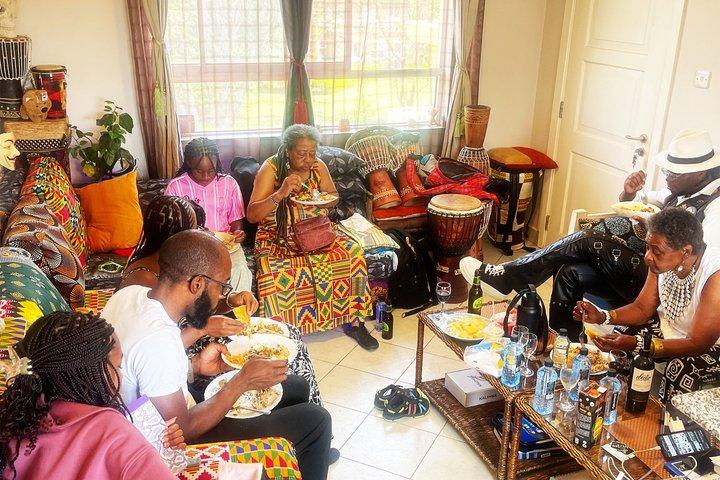 Leer djembe drummen & kook Keniaanse maaltijd met Senyor C-Jeys
