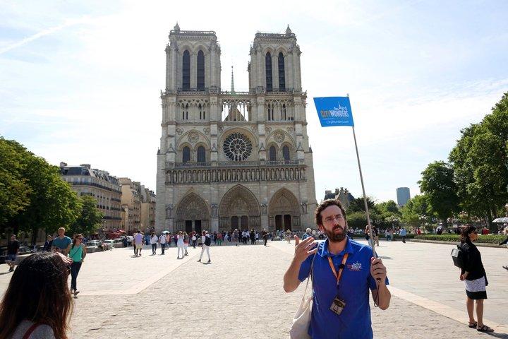 Visita guiada a París con acceso a Notre Dame o Sainte-Chapelle