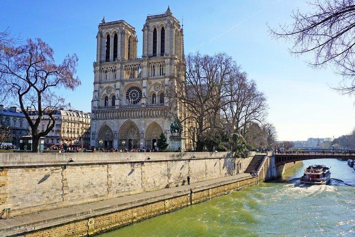 Visita guiada a París con acceso a Notre Dame o Sainte-Chapelle