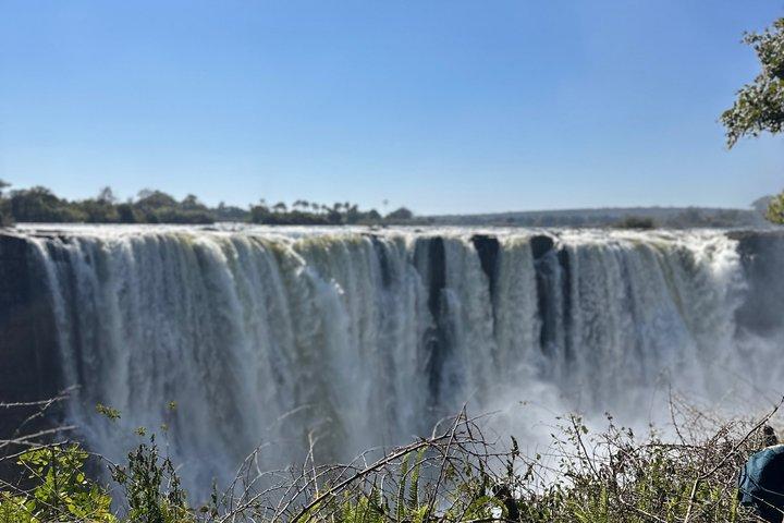 Victoria Falls Cross Border Tour Esperienza in Zimbabwe e Zambia