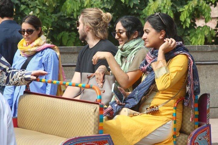 Lahore Private Tour : Fort, Walled City, Badshahi Moschee & Wagah