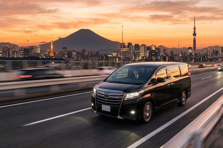 Tokyo: Haneda Airport (HND) Private Transfer to/from City Center