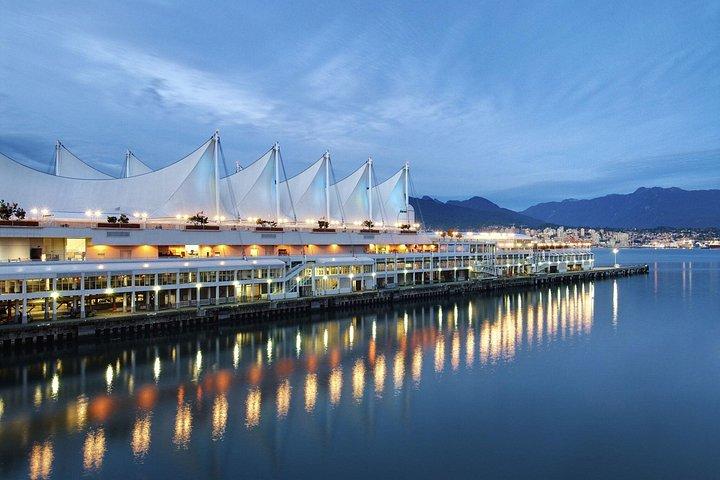 Full Day Vancouver Highlights Tour from Seattle in a Sprinter Van