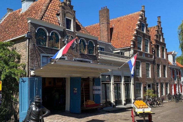 Dutch Highlights Tour from Amsterdam: Zaanse Schans, Edam, Castle