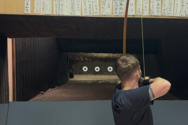 160 Years Authentic Seated Archery Experience in Kyoto