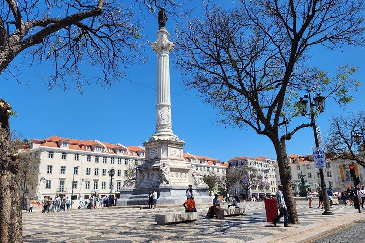 3h Private Tuk-Tuk Tour: Lisbon's Best Kept Secrets