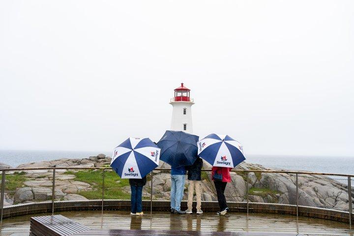 Halifax Premium Tour: Peggy's Cove, Citadel & Titanic Cemetery