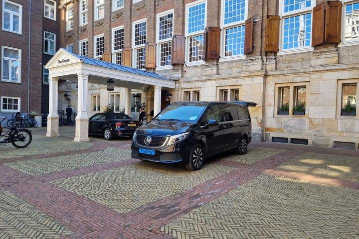 Private Transfer in or to Amsterdam