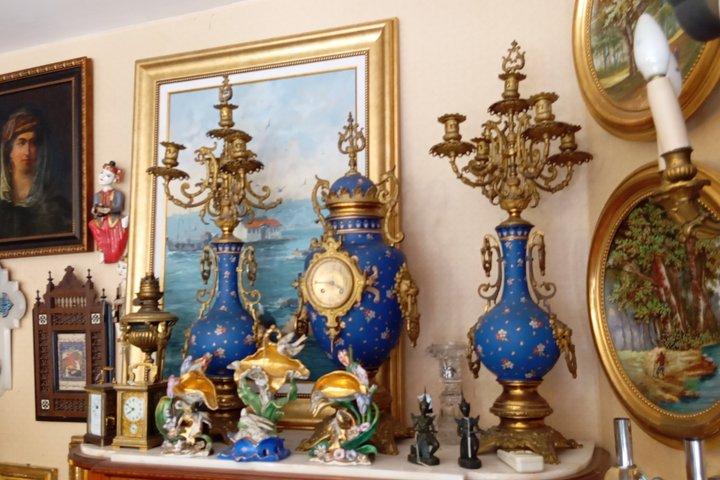 Istanbul Vintage Flea Market & Antique Photo Tour by Motorcycle