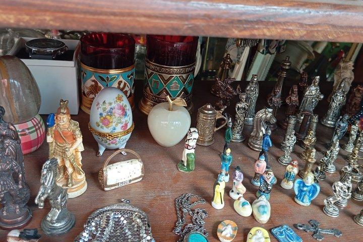 Istanbul Vintage Flea Market & Antique Photo Tour by Motorcycle