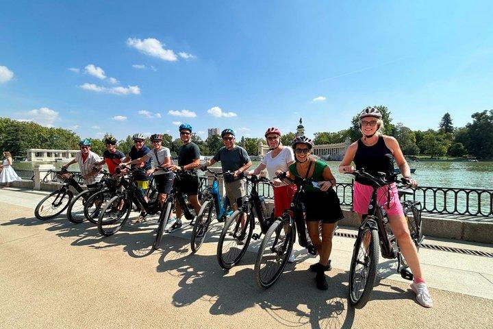 Madrid Gems E-Bike Tour - Small Groups