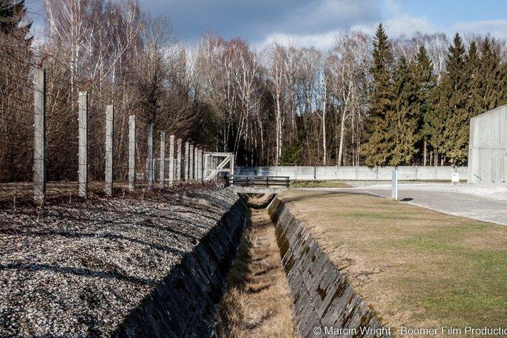 Dachau Memorial Tour from Munich: Early Start & Qualified Guide